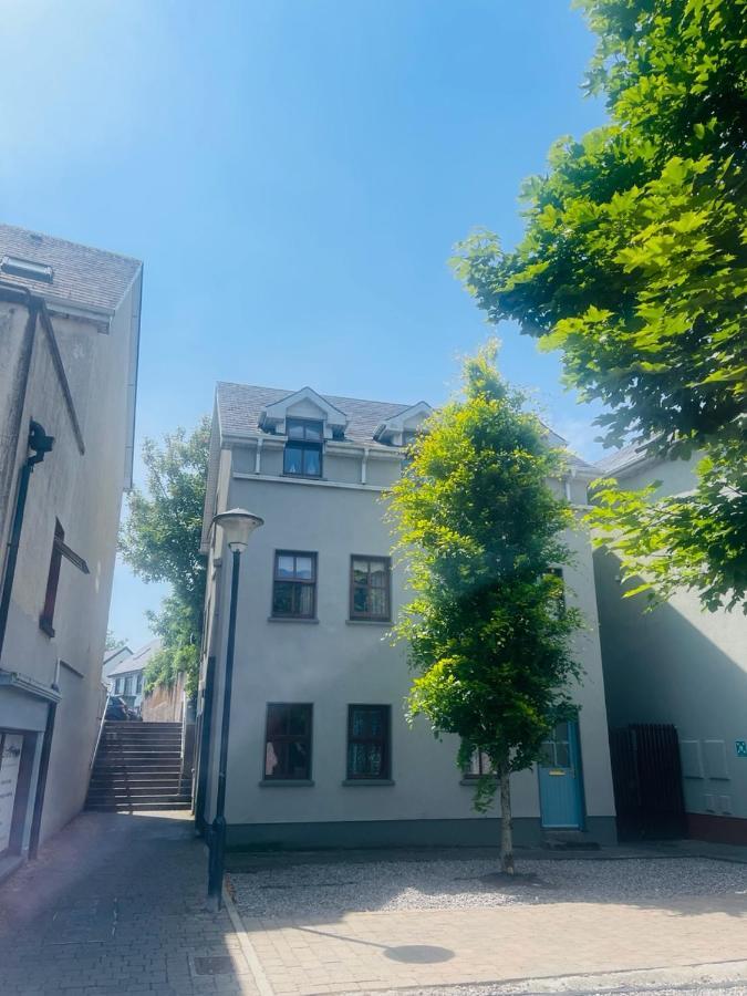 Ballina Town Centre Duplex Apartment Екстер'єр фото